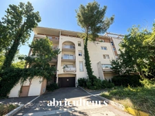 RARE: Charmant appartement de 85m² avec vue dégagée et terrasse de 31,78m²<span></span>Quartier Saint Mitre<span></span>Aix-en-Provence