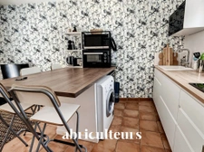 Magnifique propriété  de 235m² avec piscine, et dépendances à Rognes 13840