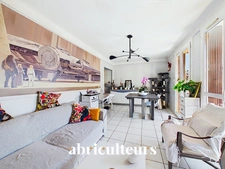Charmant appartement T4 avec balcon à Aix-en-Provence (13100)