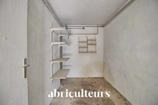 Immeuble polyvalent de 168,48m² composé de deux appartements à Rognes 13840