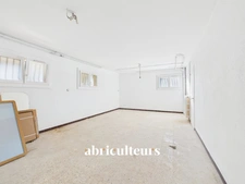 Charmante maison T4 avec possibilité d'aménagement, terrasses et jardin à Eguilles (13510)