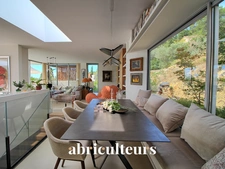 BIEN D'EXCEPTION | Aix-en-Provence : Villa Contemporaine d’Architecte avec Vue Panoramique