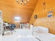 Maison familiale avec jardin et terrasse en vente à Mûrs-Erigné 49610