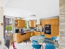 MAISON LUMINEUSE<span></span>4 CHAMBRES<span></span>VAIR SUR LOIRE