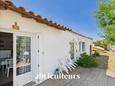 BIENS A VENDRE SUR TERRAIN CLOTURE - CENTRE VILLE - LA BARRE DE MONTS