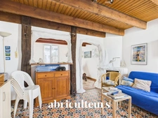 BIENS A VENDRE SUR TERRAIN CLOTURE - CENTRE VILLE - LA BARRE DE MONTS