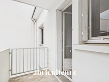 Appartement T2 avec terrasse et balcon<span></span>Lumineux, au cœur de Tours quartier Salengro