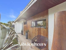 Maison familiale avec jardin et terrasse en vente à Mûrs-Erigné 49610