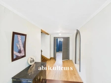 CHARENTAISE AUX BEAUX VOLUMES - VILLENEUVE LA COMTESSE