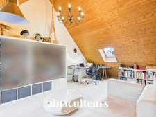 Maison familiale avec jardin et terrasse en vente à Mûrs-Erigné 49610