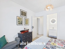 Maison familiale avec jardin et terrasse en vente à Mûrs-Erigné 49610