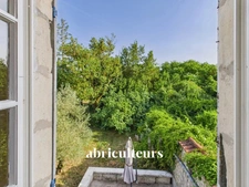 CHARENTAISE AUX BEAUX VOLUMES - VILLENEUVE LA COMTESSE