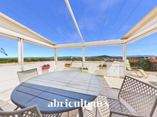 Maison avec piscine et jardin • Six-Fours-les-Plages • 4 chambres • 185 m2