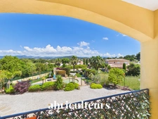 Maison avec piscine et jardin • Six-Fours-les-Plages • 4 chambres • 185 m2