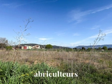 Entrepôt & Bâtiment Commercial zone d’activité dynamique près de l’A8 en vente Le Muy (83490)