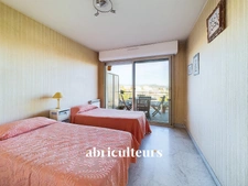 EXCLUSIVITE - APPARTEMENT T3 DE 58 m2 - ANTIBES LES BASTIDES - VUE EXCEPTIONNELLE