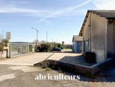 Entrepôt & Bâtiment Commercial zone d’activité dynamique près de l’A8 en vente Le Muy (83490)