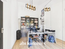 Villa rénovée de 150 m²<span></span>4 chambres<span></span>Terrain paysager 1413 m² avec piscine<span></span>Callian