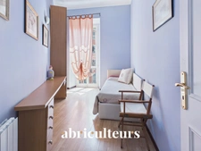 Superbe appartement traversant rénové de 136,81 m² – Trois balcons – Garage – À 30 mètres du Port de Nice