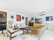 Spacieux appartement de 144 m² avec terrasse de plain-pied 50 m²<span></span>Cannes Centre (La Banane)