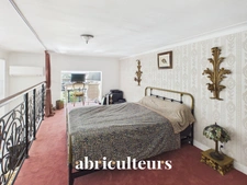Loft de caractère de 66 m² – Plein sud sur jardin – Palais niçois