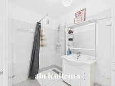 Charmant 2 pièces rénové de 27 m² - 6ème étage avec ascenseur - Cannes