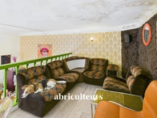 Fonds de commerce de 50 m² – Cuisine équipée & terrasse – Secteur Port de Nice