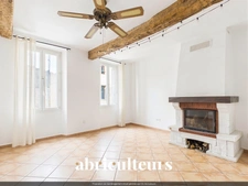 OPPORTUNITÉ AU CŒUR DE CALLIAN – 3 PIÈCES LUMINEUX – CAVE VOÛTÉE DE 40 M²