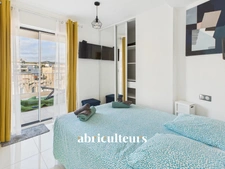 Penthouse d’exception – 3 pièces de 78 m² – Dernier étage avec terrasses – Cannes Banane, face au Vieux Port