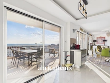 Penthouse d’exception – 3 pièces de 78 m² – Dernier étage avec terrasses – Cannes Banane, face au Vieux Port