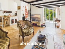 Loft de caractère de 66 m² – Plein sud sur jardin – Palais niçois