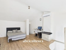 Charmant appartement duplex de 108 m²<span></span>Cave voûtée<span></span>Callian (83440)