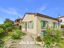 Charmante maison de plain-pied de 80 m² habitables - Jardin de 585 m² - Cannes La Bocca