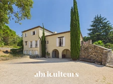 Exceptionnelle bastide provençale de 345 m² avec vue panoramique en vente à Peymeinade (06530)