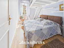 Superbe appartement traversant rénové de 136,81 m² – Trois balcons – Garage – À 30 mètres du Port de Nice