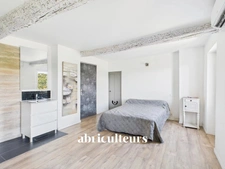 Charmant appartement duplex de 108 m²<span></span>Cave voûtée<span></span>Callian (83440)