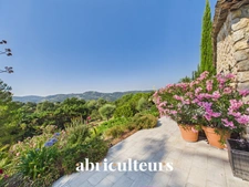 Exceptionnelle bastide provençale de 345 m² avec vue panoramique en vente à Peymeinade (06530)