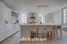 Spacieux appartement traversant de 103,72 m² en vente à Montauroux (83440)