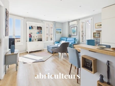 Charmant appartement 3 pièces de 39 m² – Entièrement rénové – Vue mer dégagée – Nice Mont Boron