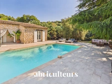 Exceptionnelle bastide provençale de 345 m² avec vue panoramique en vente à Peymeinade (06530)