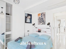 Penthouse d’exception – 3 pièces de 78 m² – Dernier étage avec terrasses – Cannes Banane, face au Vieux Port