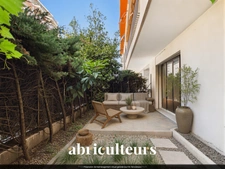 Agréable 2 pièces de 42 m² en rez-de-jardin avec terrasse et cave – Le Cannet
