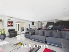 Villa contemporaine de 186 m² avec vue panoramique<span></span>Domaine sécurisé<span></span>Bagnols-en-Forêt