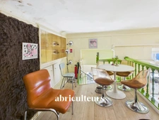 Fonds de commerce de 50 m² – Cuisine équipée & terrasse – Secteur Port de Nice