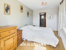 Maison familiale coup de cœur de 150 m² avec piscine sur 1 200 m² de terrain plat arboré - Callian