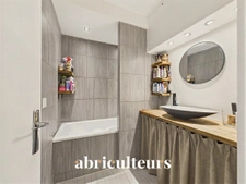 Appartement T3 avec balcon en vente au cœur du centre-ville de Salon-de-Provence (13300)