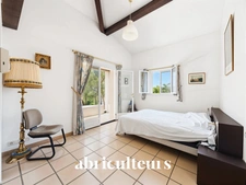 Maison d’architecte de 256 m² avec piscine et jardin arboré de 4 000 m²