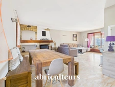 LAMBESC (13410) - MAISON PLAIN-PIED DE 130 m² AVEC PISCINE