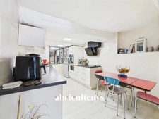 Lambesc (13410) - Maison de village