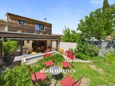 Charmante maison de village avec Jardin à Lambesc (13410)